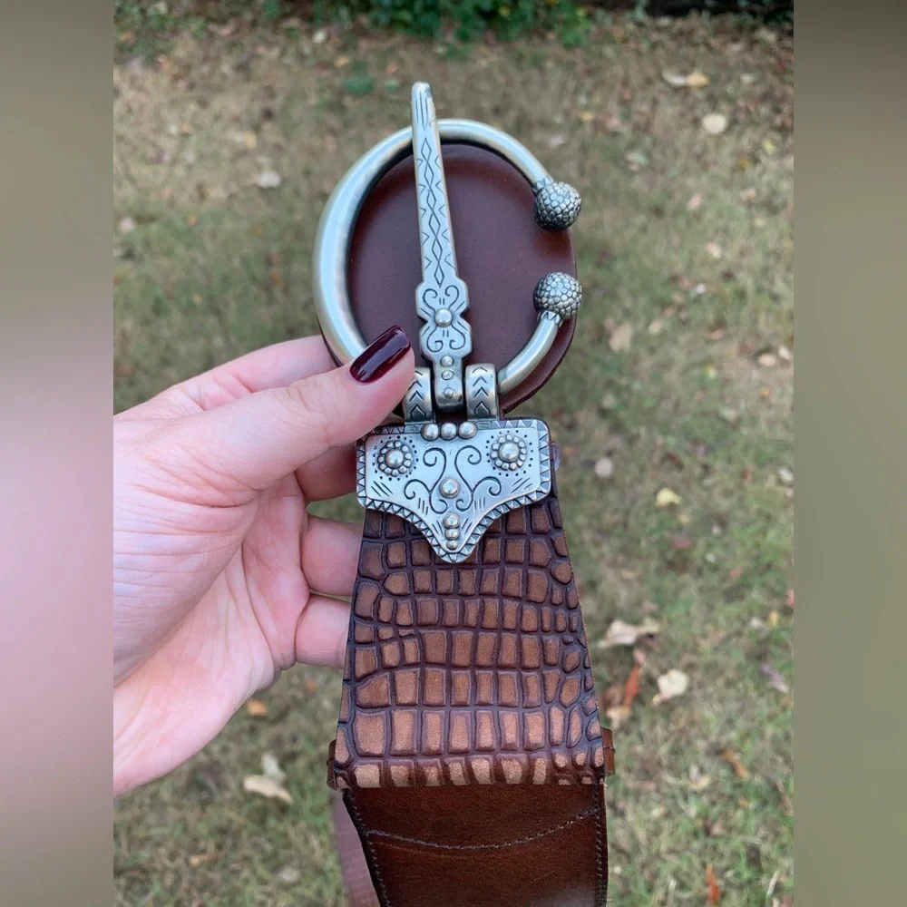 Vintage Oversized Leather Belt with Ornate Buckle